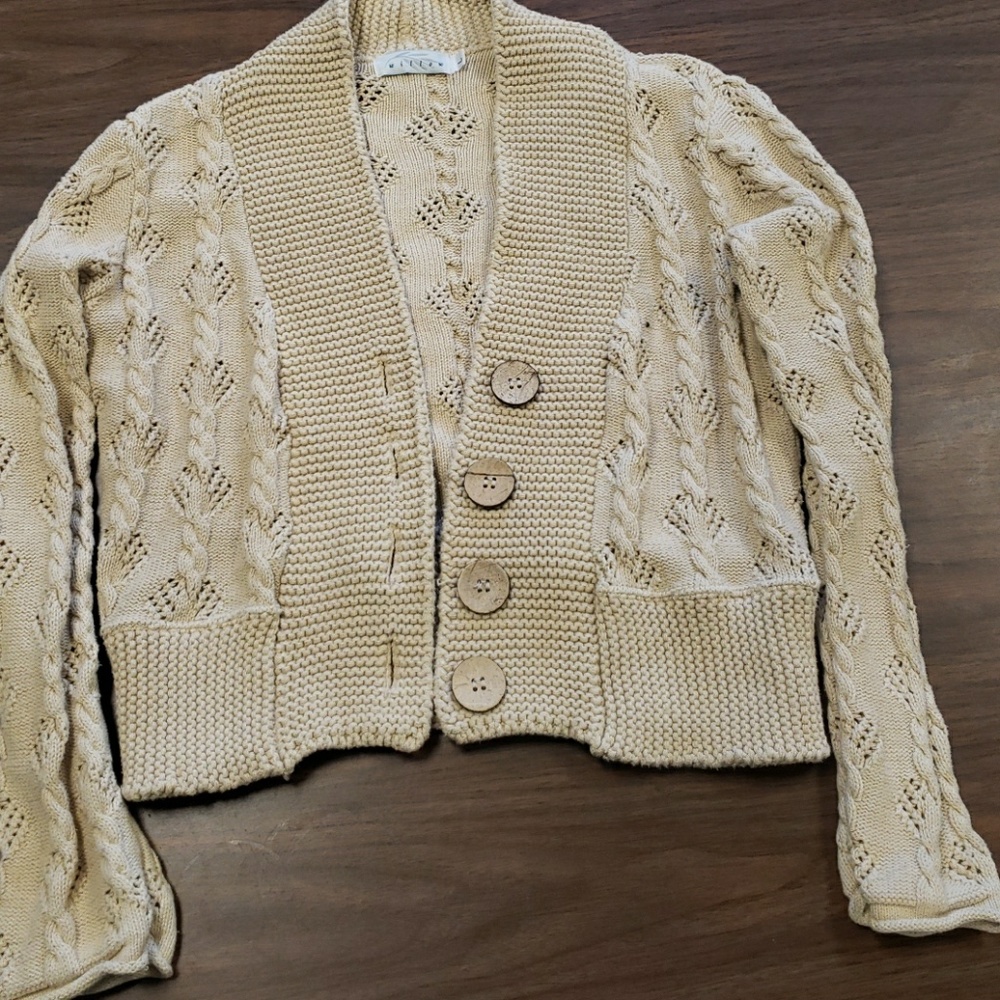 Willow cable knit cardigan with big bottoms